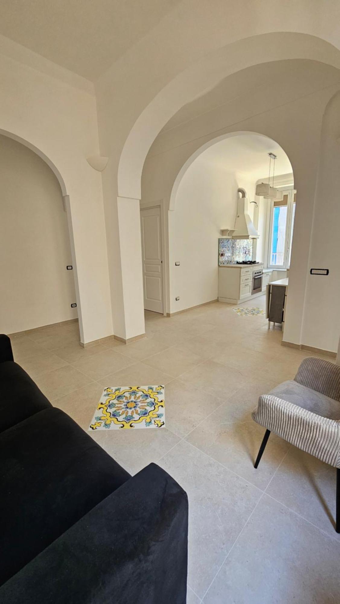 Galene - Beachfront In Costa D'Amalfi Maiori Εξωτερικό φωτογραφία