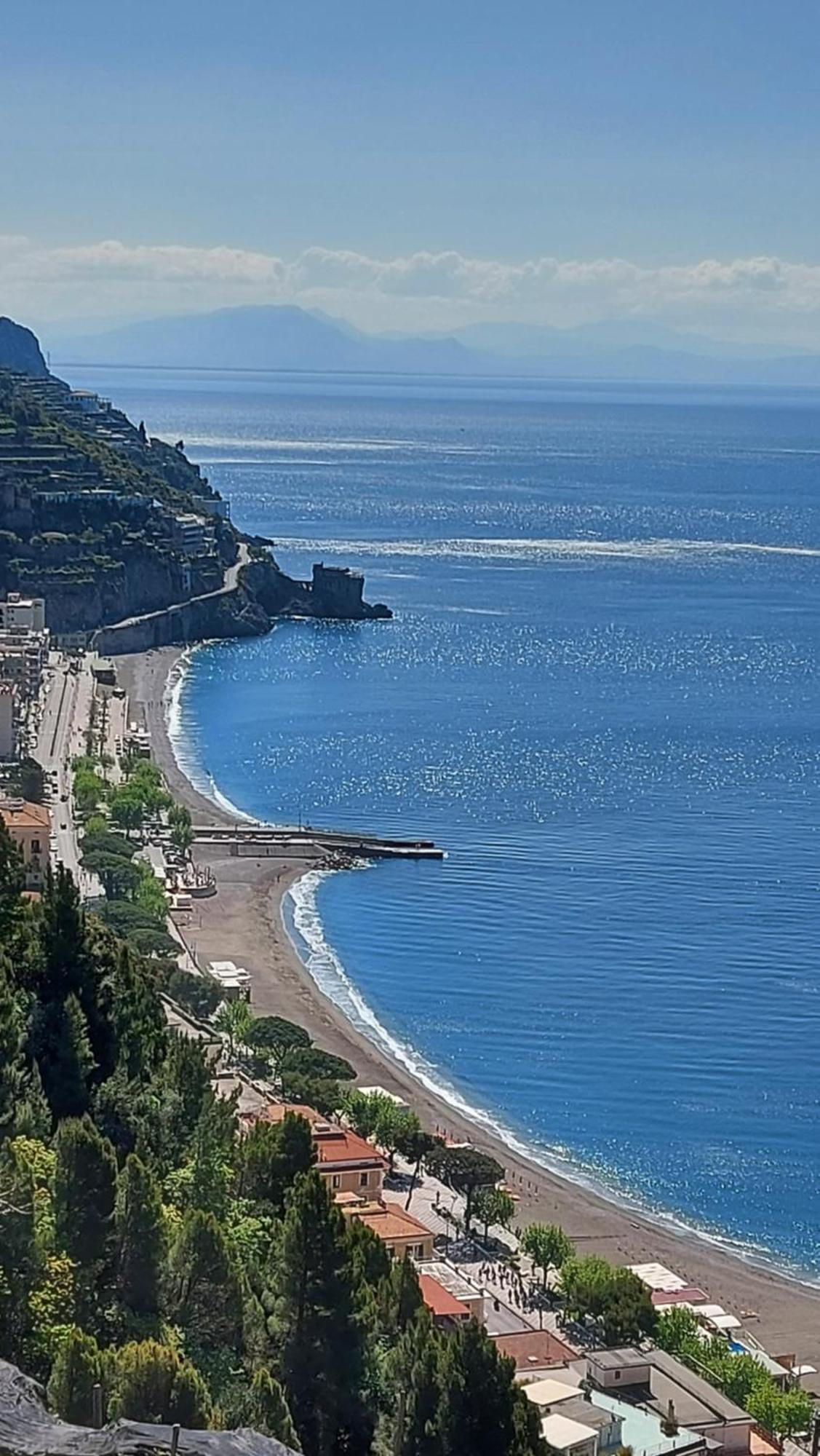 Galene - Beachfront In Costa D'Amalfi Maiori Εξωτερικό φωτογραφία